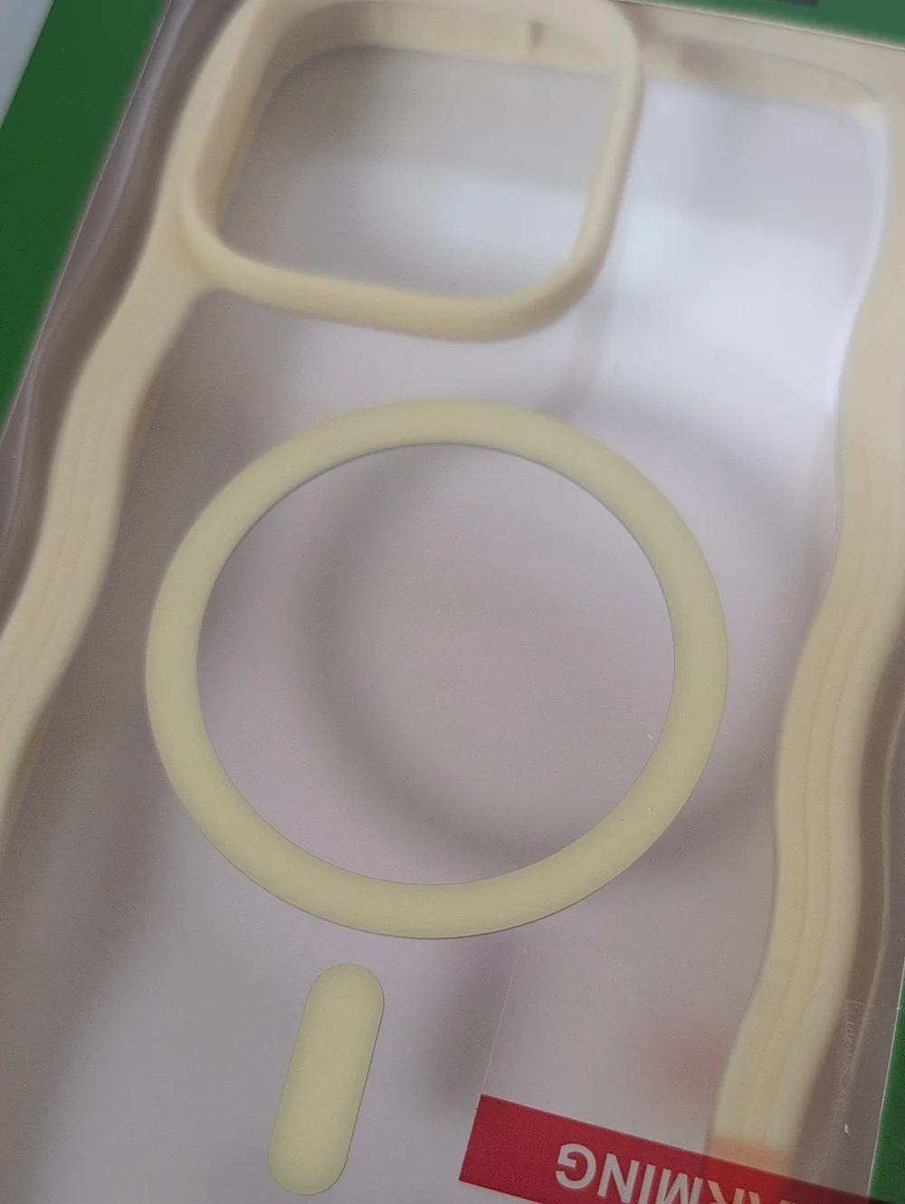 Kate Spade iPhone 16 Pro Max Wavy Phone Case Clear Butter Yellow